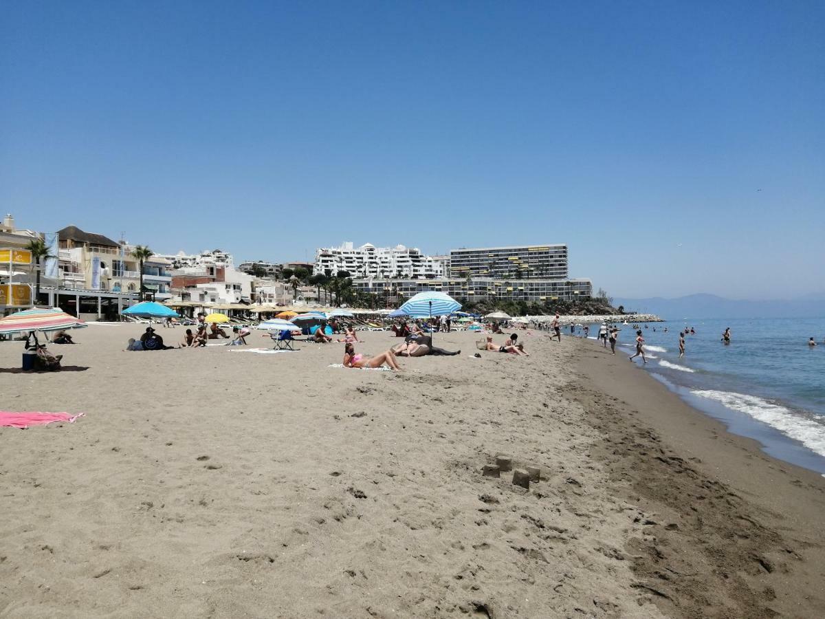 Apartamento Carihuela Playa Apartment Torremolinos Exterior photo